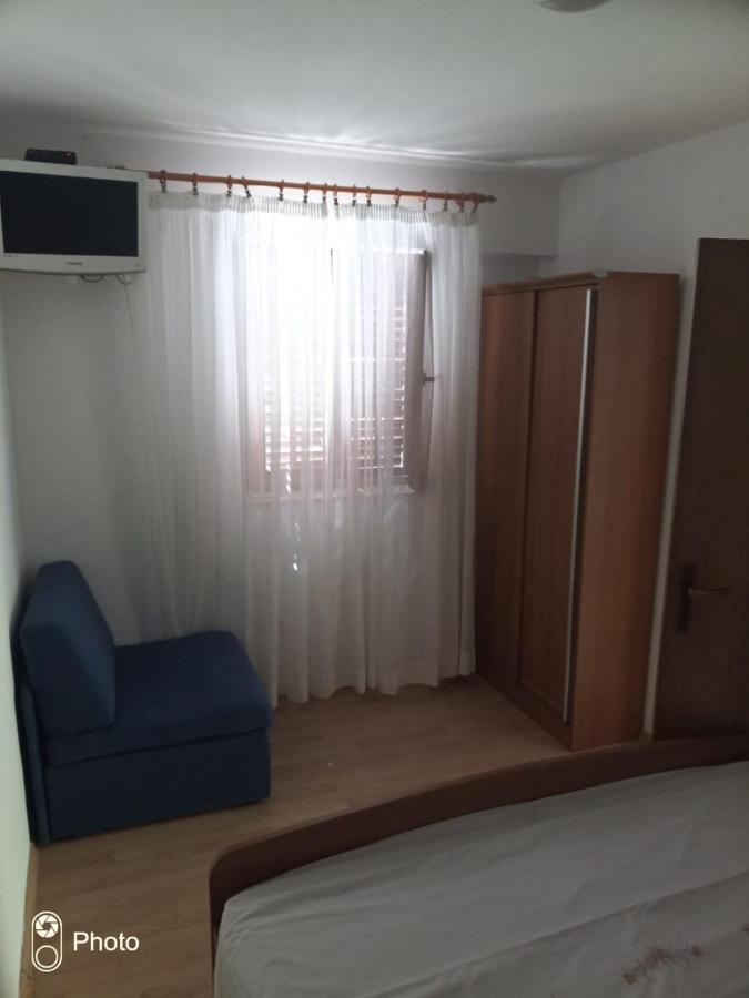 Kontin 2 Apartman Stari Grad  Kültér fotó